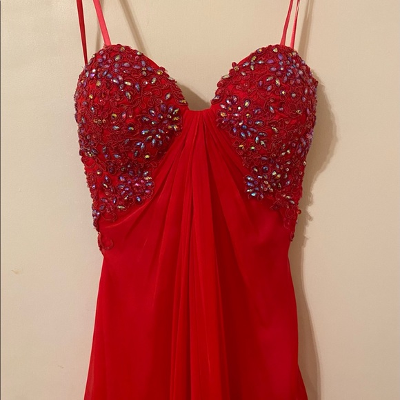 Strapless Prom Dress - Picture 2 of 4